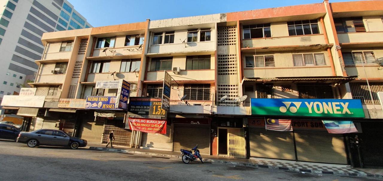 Escape Backpackers Kk Hostel Kota Kinabalu Ngoại thất bức ảnh