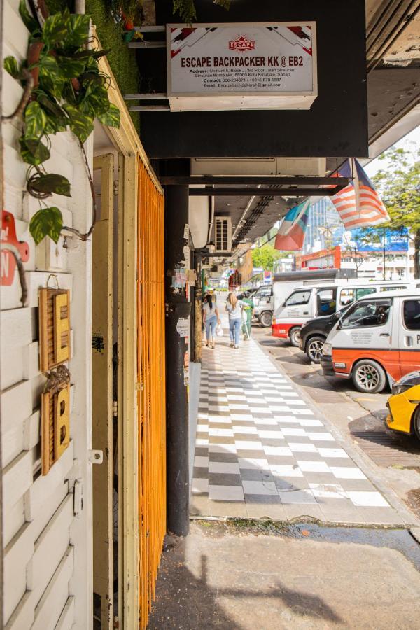 Escape Backpackers Kk Hostel Kota Kinabalu Ngoại thất bức ảnh